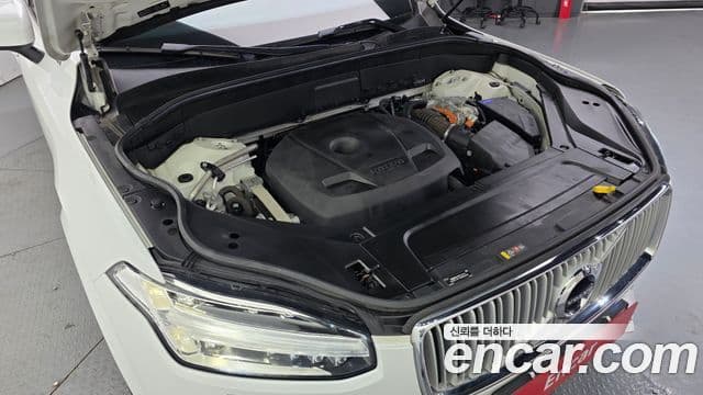 Volvo XC90 2018 — ფოტო 5/20