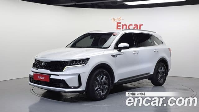 Kia Sorento 2021 — Фото 1/20