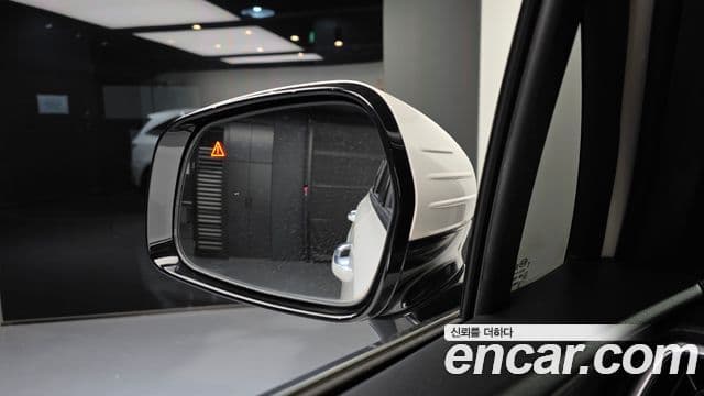 Kia Sorento 2021 — Фото 18/20