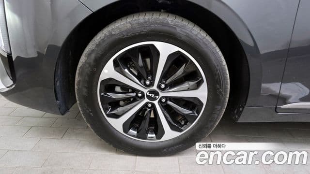 Kia K8 2025 — фото 5 из 20