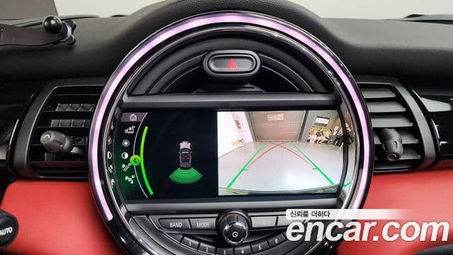 Mini Cooper S Convertible 2020 — Фото 14/20