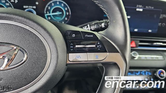 Hyundai Avante 2020 — ფოტო 16/20
