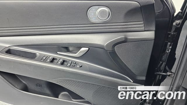 Hyundai Avante 2020 — ფოტო 18/20
