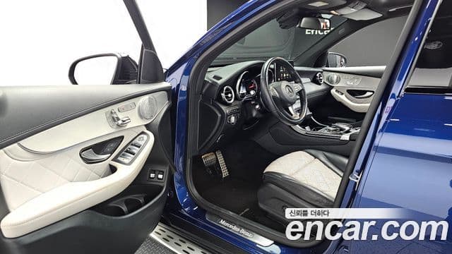 Mercedes-Benz GLC-Class 2018 — Şəkil 10/20