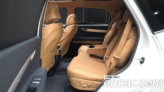 Genesis GV80 2023 — Photo 13/20
