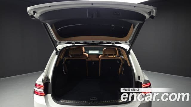 Genesis GV80 2023 — Photo 18/20