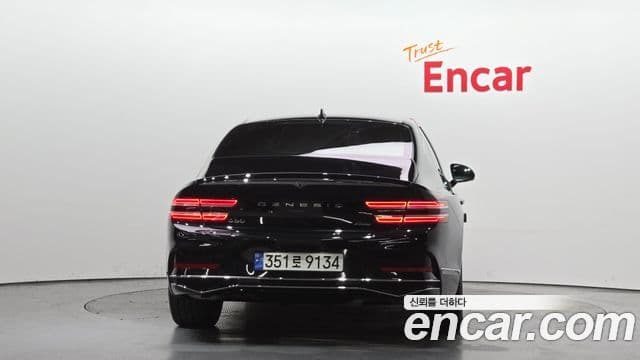 Genesis Electrified G80 2024 — ფოტო 4/20