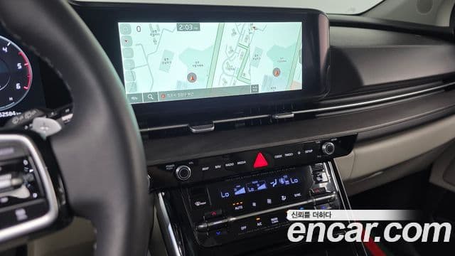Kia Carnival 2023 — Şəkil 12/20