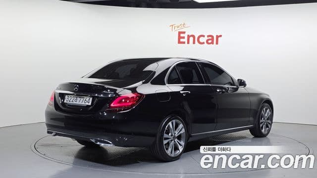 Mercedes-Benz C-Class 2020 — Şəkil 2/20
