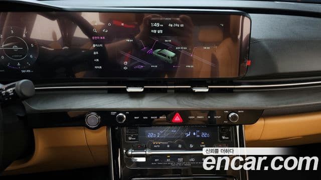 Kia Carnival 2023 — ფოტო 14/20