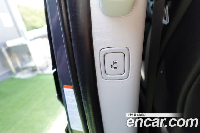 Hyundai Staria 2023 — Şəkil 12/20
