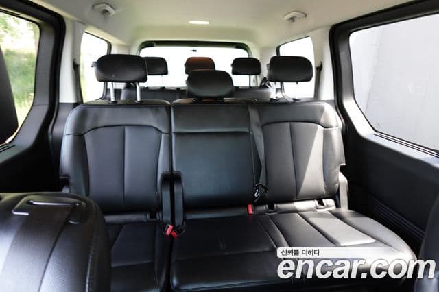 Hyundai Staria 2023 — Şəkil 18/20