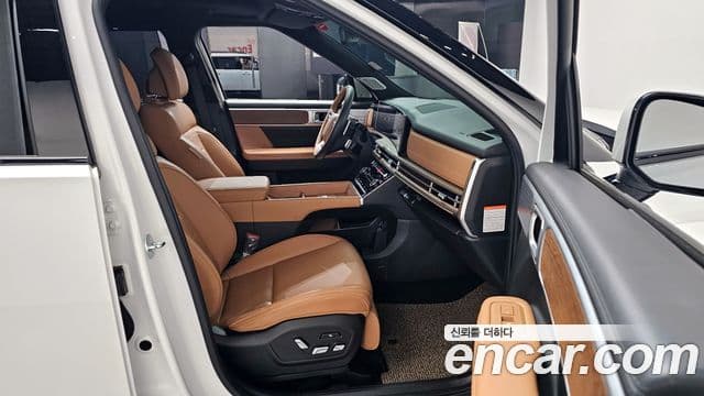 Hyundai Santa Fe 2023 — ფოტო 5/35