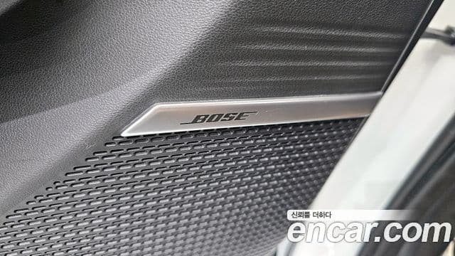 Hyundai Santa Fe 2023 — ფოტო 21/35
