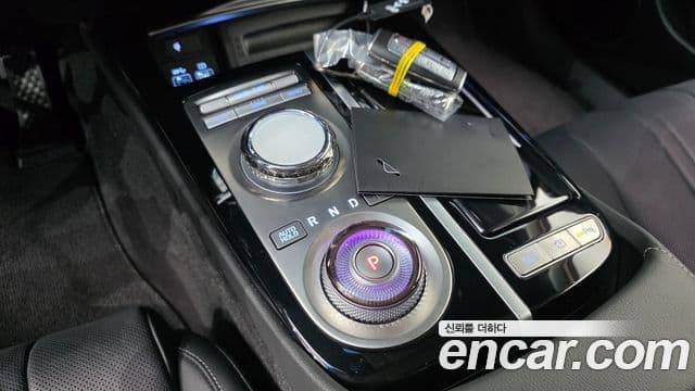 Genesis Electrified G80 2023 — ფოტო 9/20