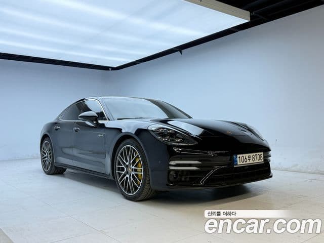 Porsche Panamera 2022 — Şəkil 7/20