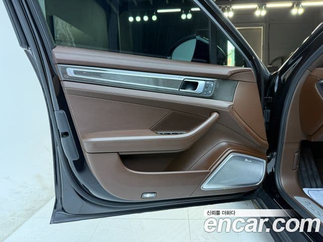 Porsche Panamera 2022 — Şəkil 8/20