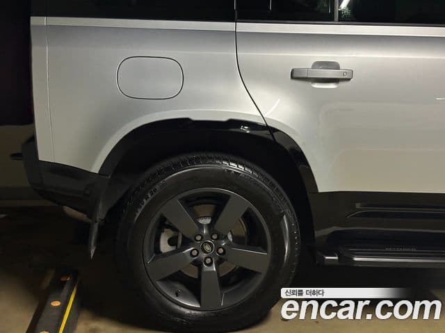 Land Rover Defender 2024 — Şəkil 9/18