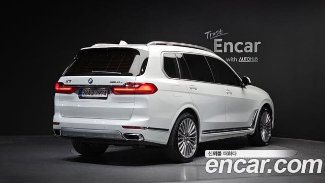 BMW X7 2022 — ფოტო 2/20