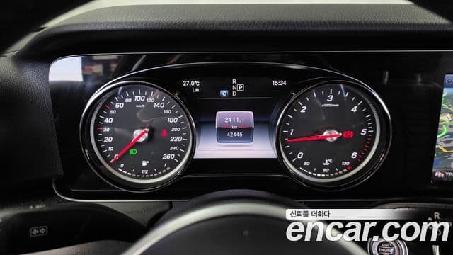 Mercedes-Benz E-Class 2019 — Фото 7/20
