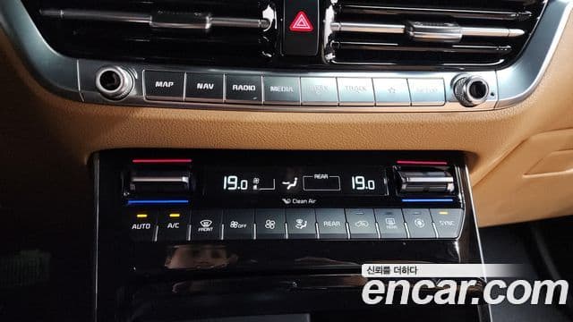 Kia Mohave The Master 2020 — Photo 25/37