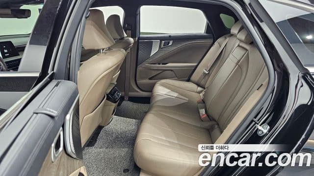 Kia K8 2021 — Şəkil 12/20