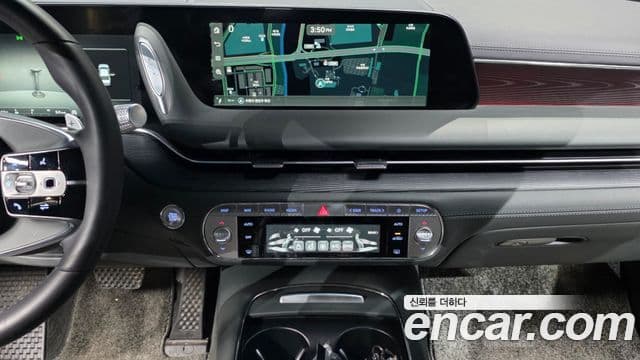 Genesis G90 2022 — ფოტო 14/20