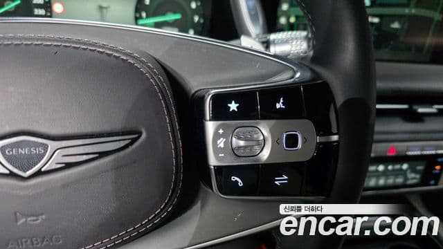 Genesis G90 2022 — Photo 34/39