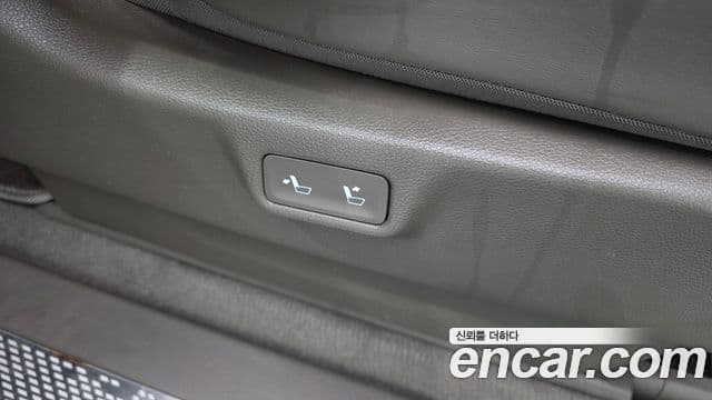 Kia Carnival 2024 — Photo 13/39