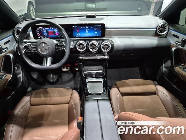 Mercedes-Benz CLA-Class 2025 — Şəkil 3/20