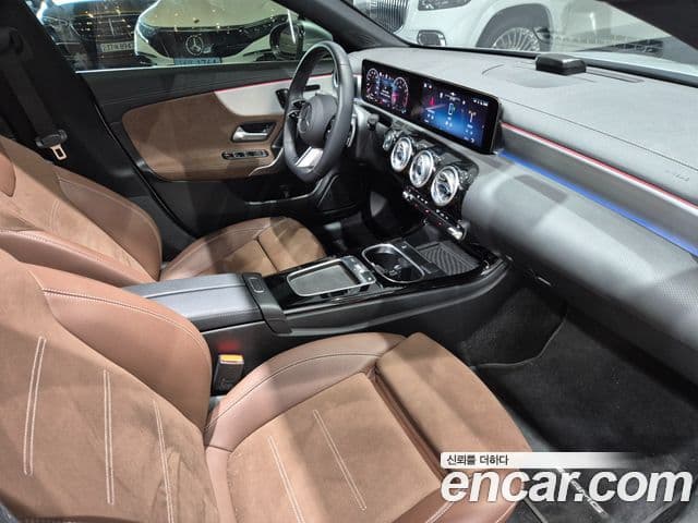 Mercedes-Benz CLA-Class 2025 — Şəkil 11/20