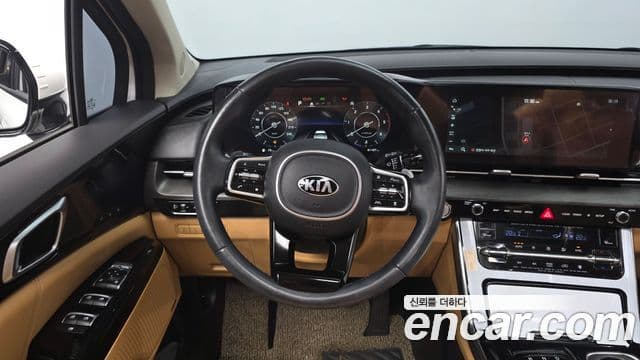 Kia Carnival 2021 — Şəkil 13/20
