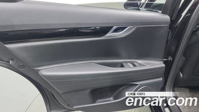Genesis G80 2021 — Photo 29/30