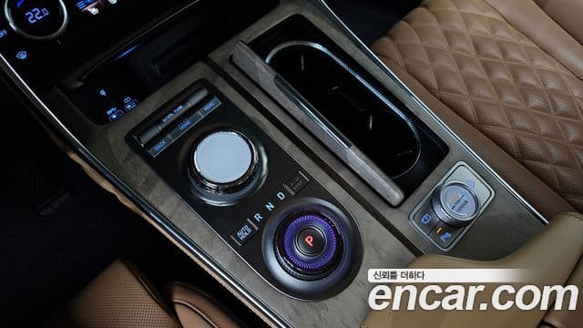 Genesis GV80 2023 — Şəkil 9/20