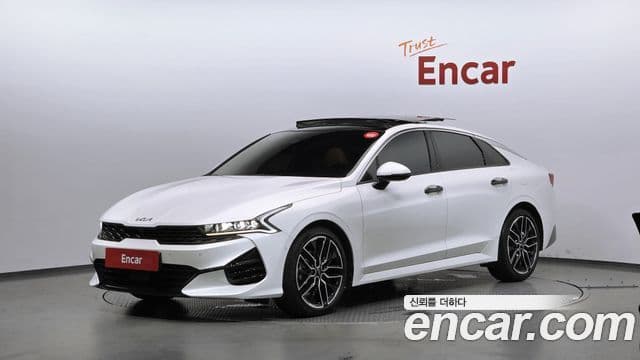 Kia K5 2022 — ფოტო 1/20