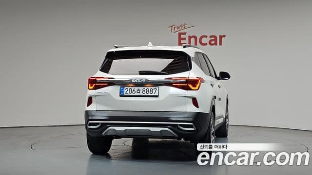 Kia Seltos 2022 — Şəkil 4/20