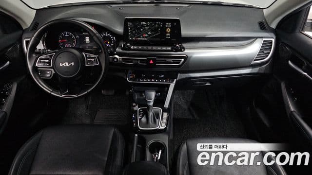Kia Seltos 2022 — Şəkil 7/20
