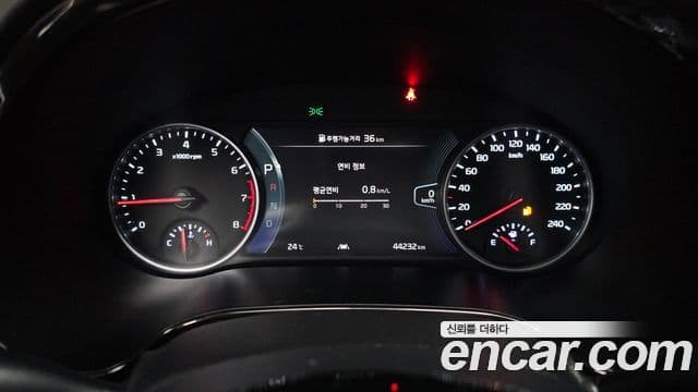 Kia Seltos 2022 — Şəkil 8/20