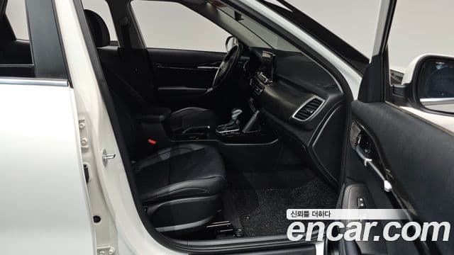 Kia Seltos 2022 — Şəkil 30/33