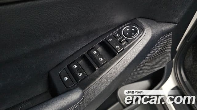 Kia Seltos 2022 — Şəkil 14/33