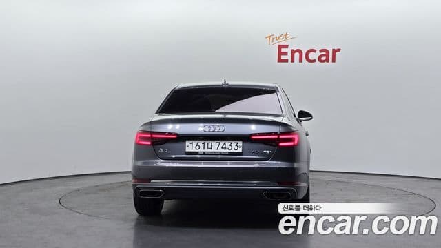 Audi A4 2019 — фото 4 из 20