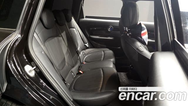 Mini Cooper S Clubman 2022 — ფოტო 11/20