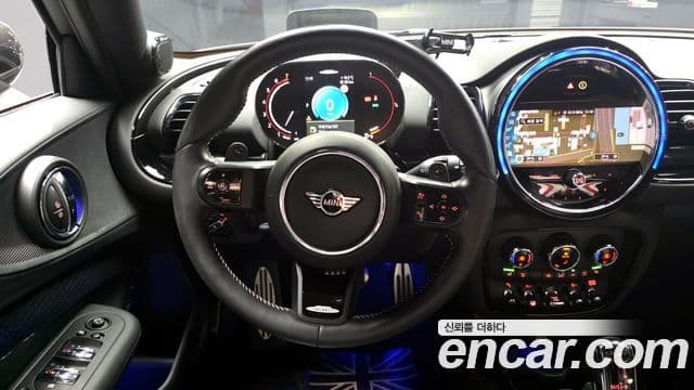 Mini Cooper S Clubman 2022 — ფოტო 13/20