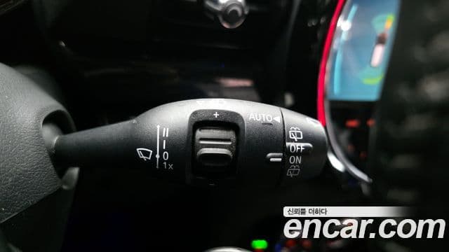 Mini Cooper S Clubman 2022 — ფოტო 19/20