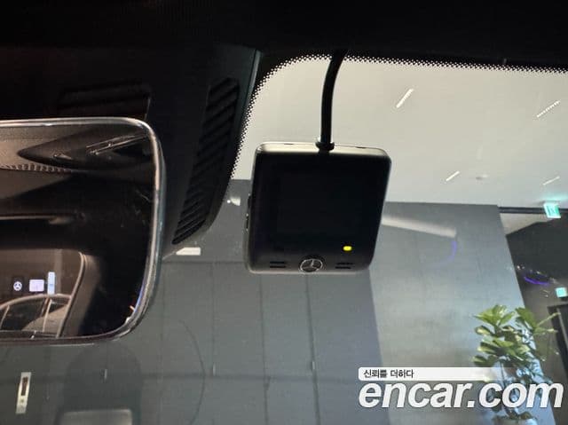 Mercedes-Benz GLB-Class 2024 — ფოტო 15/18