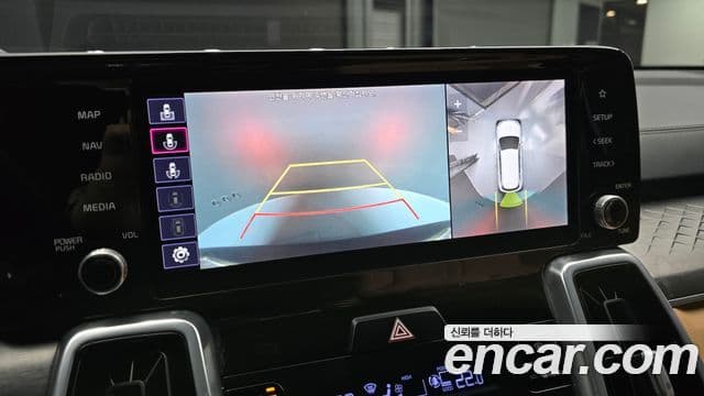Kia Sorento 2020 — Şəkil 18/20
