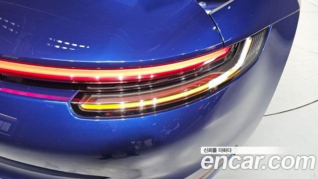 Porsche 911 2020 — Photo 30/31