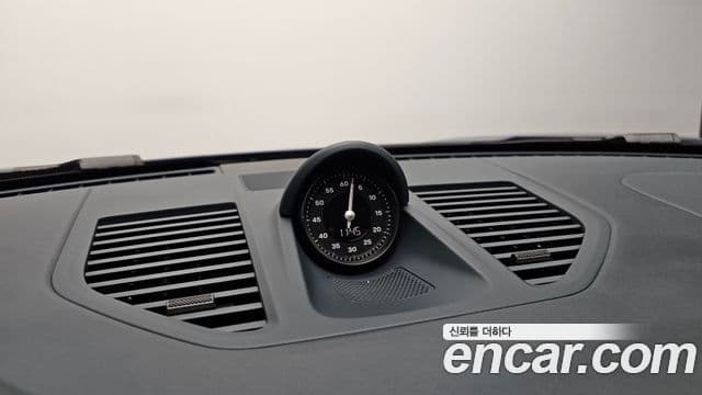 Porsche 911 2020 — Photo 22/31