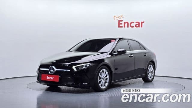 Mercedes-Benz A-Class 2020 — Photo 21/30