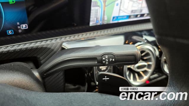 Mercedes-Benz A-Class 2020 — Photo 23/30